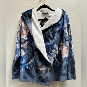 Johnny Was Grey Peony Sherpa Jacket Fleece Floral Women’s Size Medium